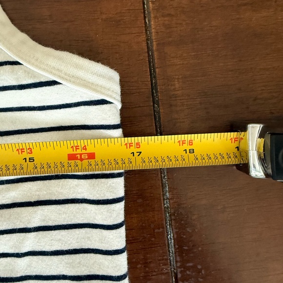 Prada Logo Tank - Picture 10 of 10